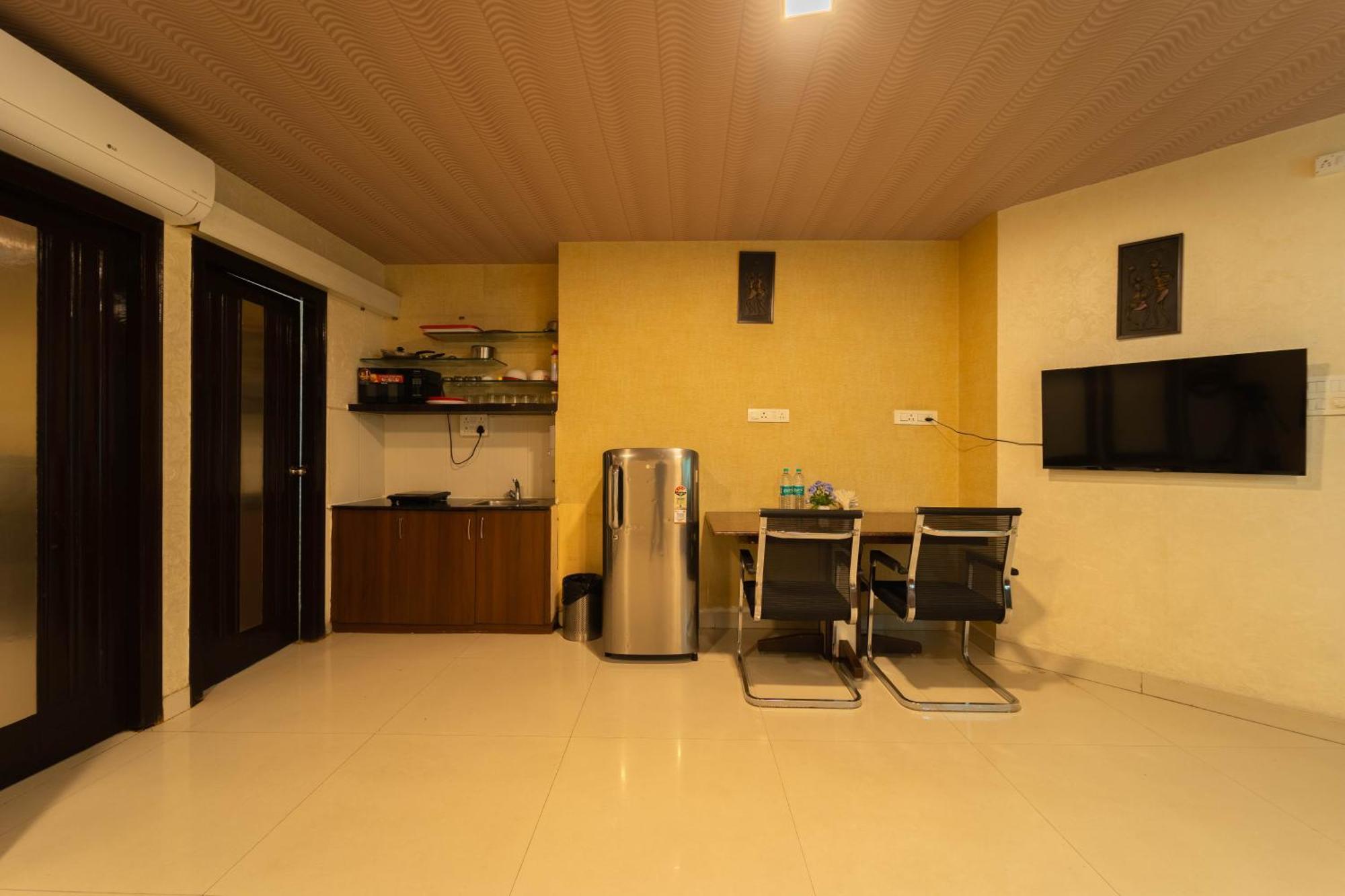 Seasons Suites Koramangala 班加罗尔 客房 照片